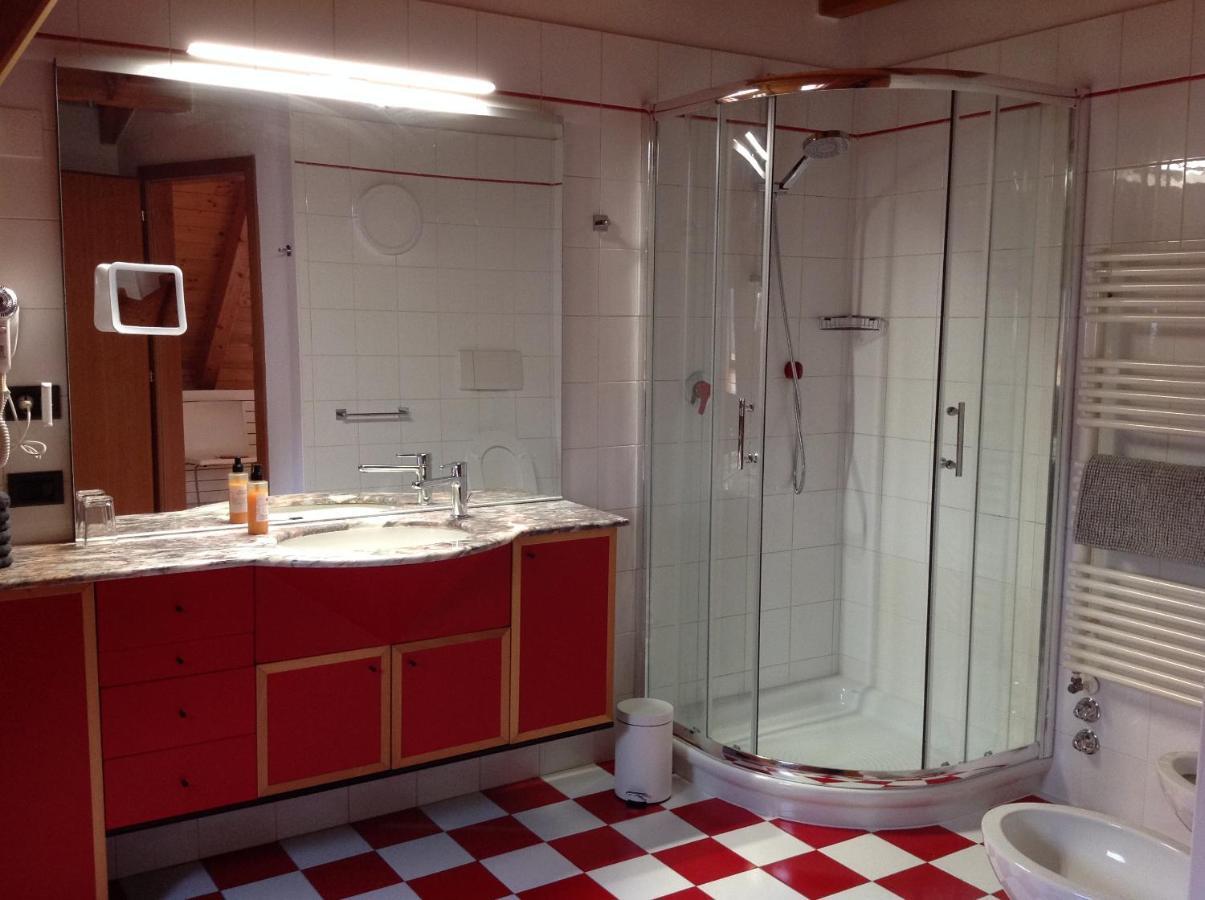 Villa Rooms Laives Eksteriør bilde